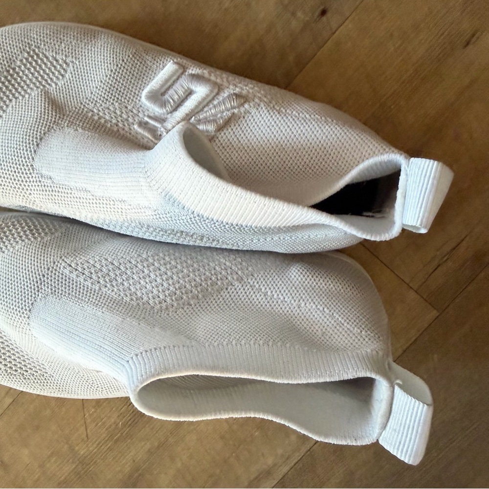 Otishi 2.0 minimalist shoes | Andes Snow - Picture 8 of 10